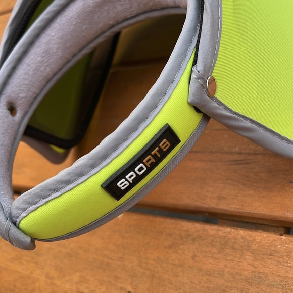 Protect those peepers! Sunlight / eye protection - Picture 10 of 12